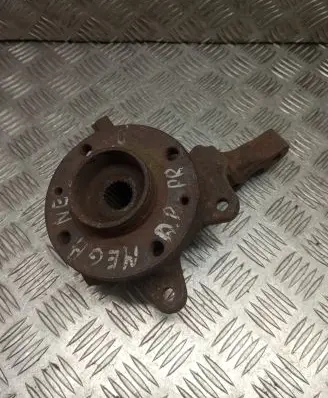 Renault Megane I Front wheel hub
