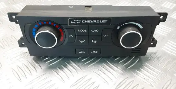 Chevrolet Captiva Climate control unit 96873528