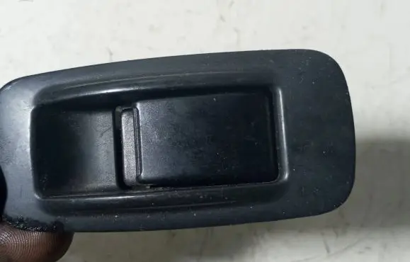 Toyota Corolla Verso E121 Electric window control switch 54035228 PA529 848010F030B0