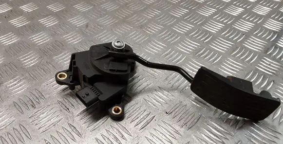 Nissan Qashqai Accelerator throttle pedal 2807A00166 2807A 00166