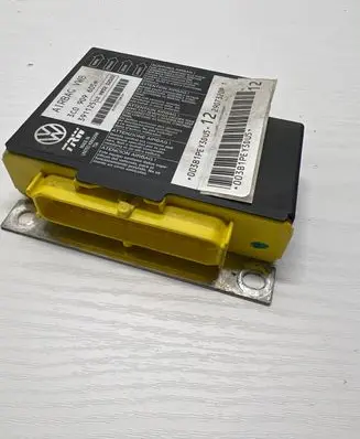 Volkswagen PASSAT B6 Airbag control unit/module 3C0909605M 391125