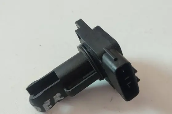 Toyota Highlander XU20 Mass air flow meter 2220421010 1974002000