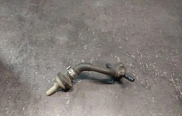 Audi A4 S4 B6 8E 8H Valve vacuum 058133376
