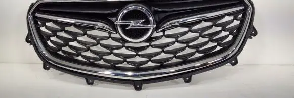Opel Mokka X Front bumper upper radiator grill 42698086
