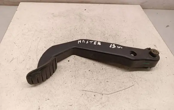 Clutch pedal