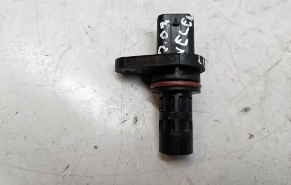 Audi A3 S3 8V Crankshaft speed sensor 06H906433C