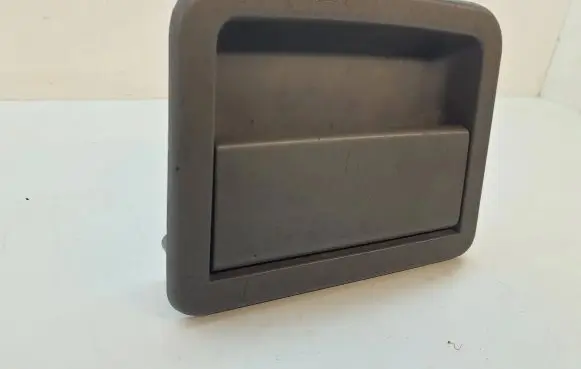 Volkswagen Touran I Trunk/boot trim cover 1T0867781