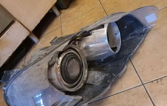 BMW X5 E70 Headlight/headlamp F00HTB3002 7161588 0526081991