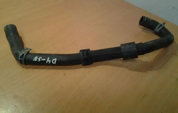 Audi A8 S8 D4 4H Engine coolant pipe/hose 4H0121061K