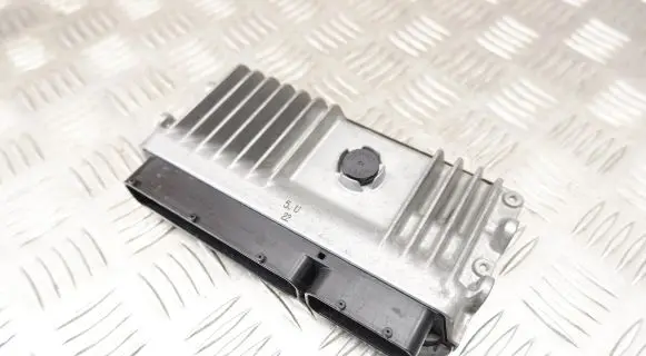 Lexus RX 450H Engine control unit/module 8966148R50