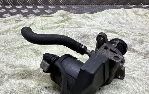 BMW X1 E84 EGR valve 7810871