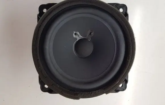 Hyundai i40 Front door speaker 9633033Z051