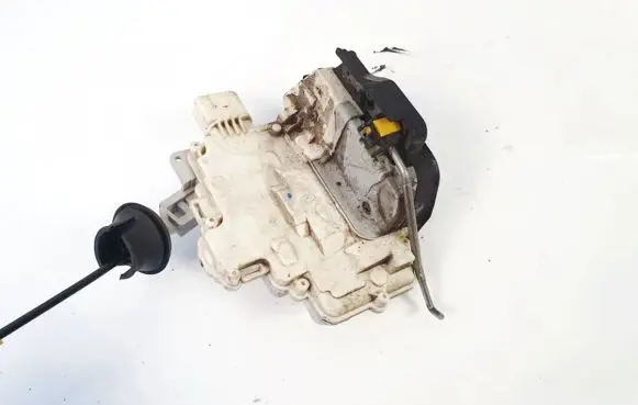 Audi A6 S6 C6 4F Front door lock
