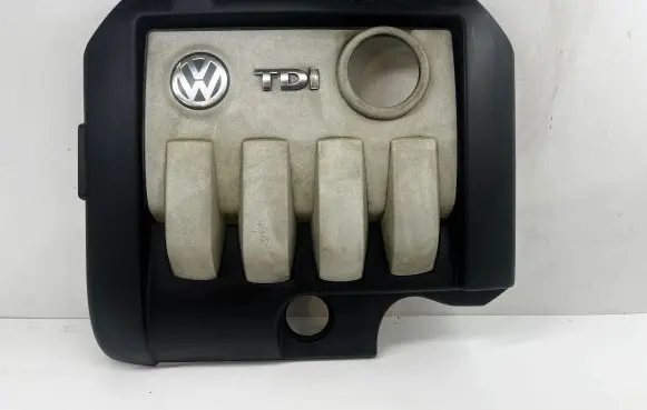 Volkswagen Golf V Engine cover (trim) 03G103925AB 03G103925AC 03G103925AA