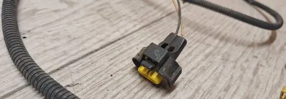 Renault Megane II Other wiring loom 8200124784