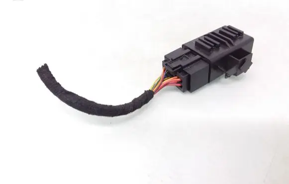 Audi A1 Seat heating relay 6R0959772D