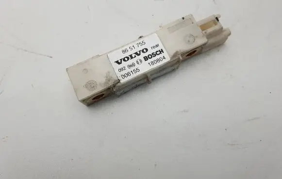 Volvo XC90 Airbag deployment crash/impact sensor 8651755 180804 006155
