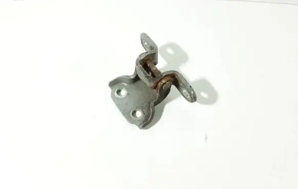 Toyota Yaris Front door lower hinge 