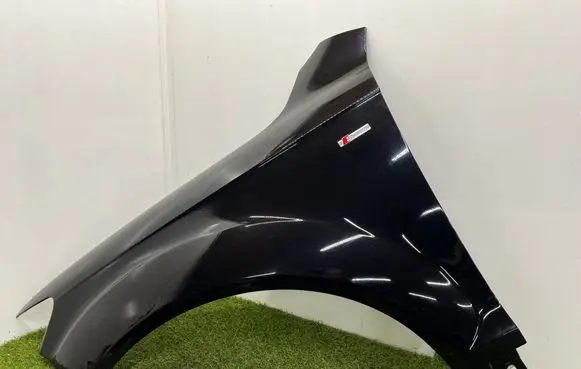 Audi Q7 4L Fender 4L0821105