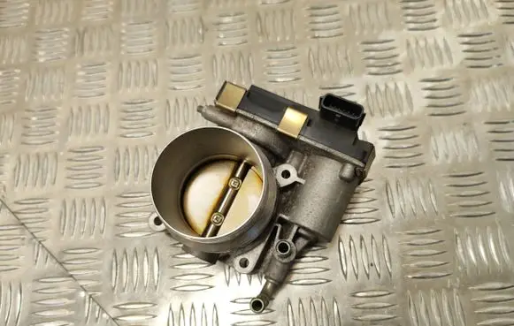 Renault Megane IV Throttle valve RME6051 6412H