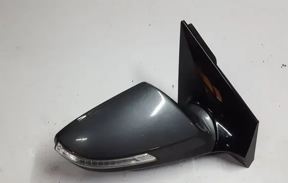 Hyundai i40 Front door electric wing mirror 