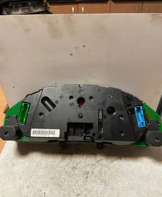 Audi A6 S6 C5 4B Speedometer (instrument cluster) 4B0919860F 110008888002