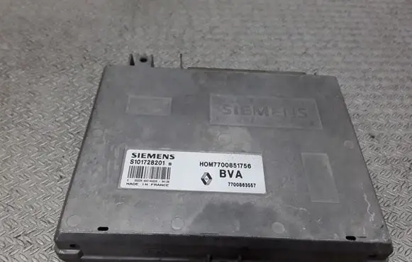 Renault 19 Engine control unit/module S101728201B 7700863557