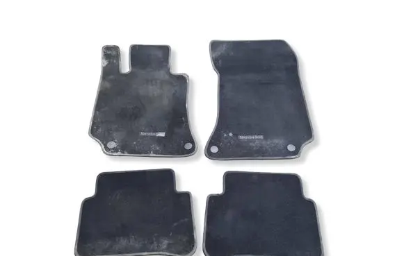 Mercedes-Benz E W212 Car floor mat set A2126840500 A2126840700