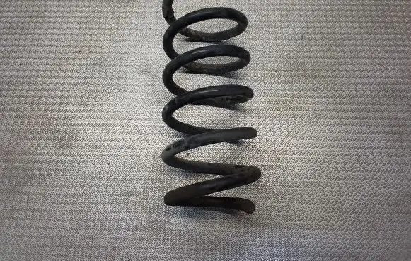 Opel Vivaro Front coil spring