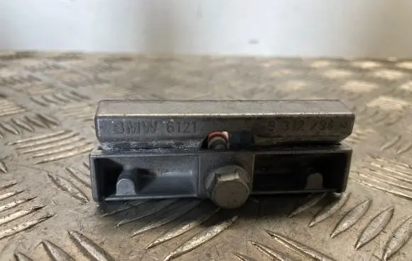 Mini One - Cooper F56 F55 Battery bracket 9312294