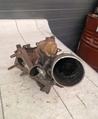 Nissan Navara D22 Turbo 14411vk500