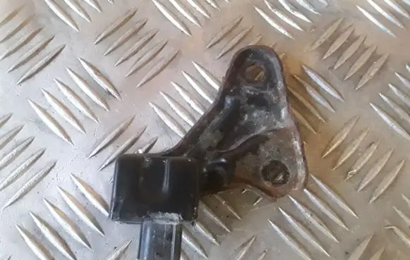 Toyota Hilux (AN10, AN20, AN30) Airbag deployment crash/impact sensor 8917435030 1876003970