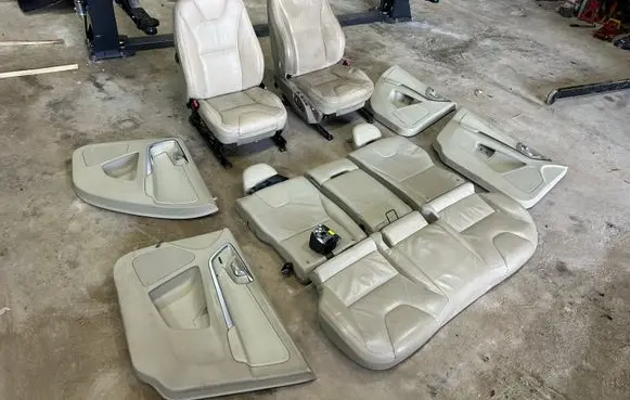 Volvo XC60 Seat set