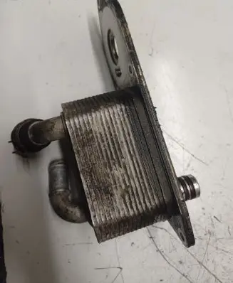Engine oil radiator
