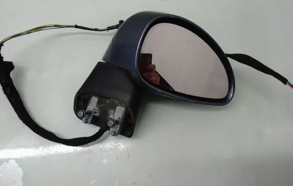 Citroen C4 I Front door electric wing mirror E9024287