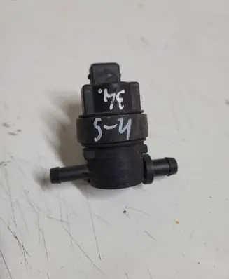 Mercedes-Benz E W210 Turbo solenoid valve 0004701593