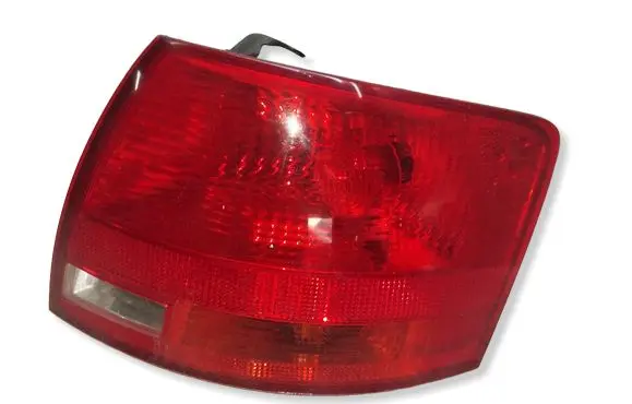 Audi A4 S4 B7 8E 8H Rear/tail lights 8E9945096C 484002 ULO748002