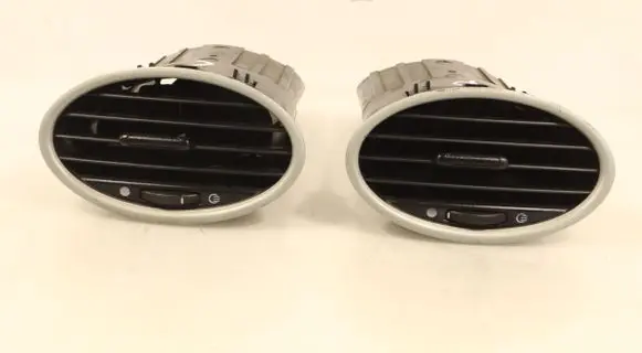 Ford Focus Dashboard air vent grill cover trim 