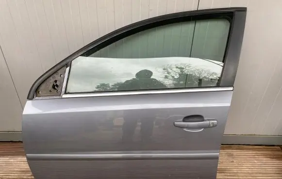 Opel Signum Front door