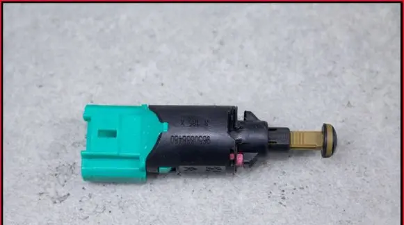 Citroen C6 Brake pedal sensor switch 9650688480