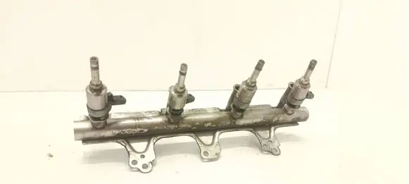 Audi Q3 8U Fuel injectors set 06J133317AB 06H906036P