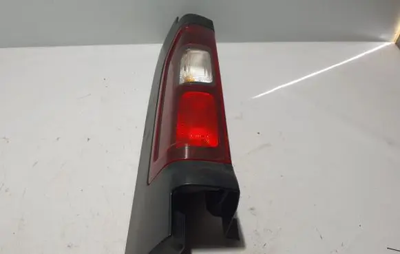 Renault Trafic III (X82) Rear/tail lights 265A66978R
