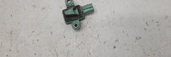 Audi A4 S4 B8 8K Airbag deployment crash/impact sensor 8K0955557C 5WK4380902 09430851