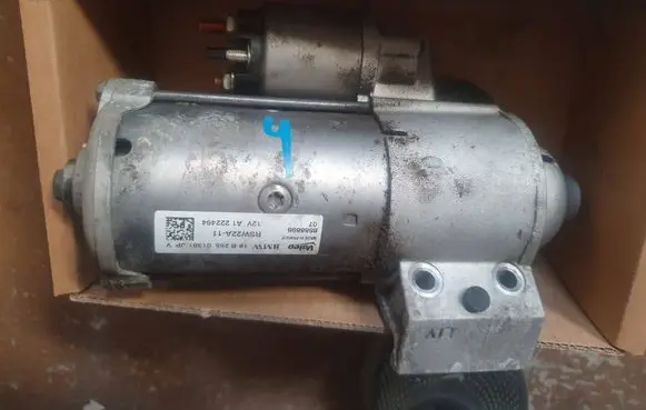 BMW 5 G30 G31 G38 Starter motor 5B9138 1894844510 22122025