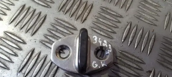 Volkswagen Golf V Rear door lock loop/hook striker 1k0837033