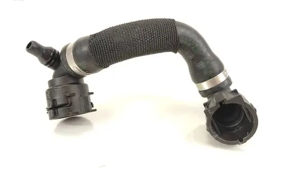 BMW i5 G60 Engine coolant pipe/hose 8474072