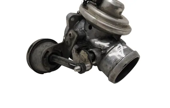 Audi A3 S3 8L EGR valve 03B131501E