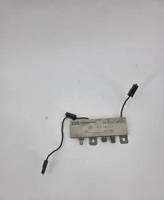BMW 5 E34 Aerial antenna amplifier 65241384421 118801