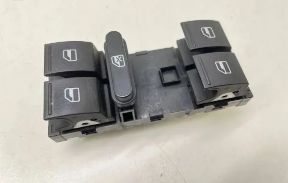 Volkswagen Golf VI Electric window control switch 1K4959857B