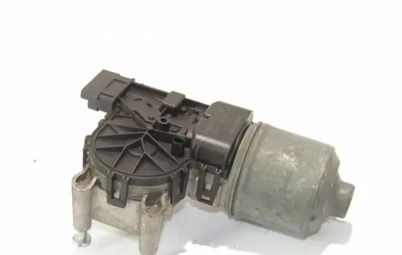 Peugeot 207 Wiper motor 0390241540